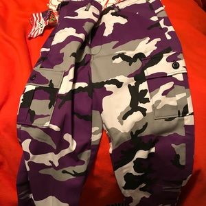 Camo pants